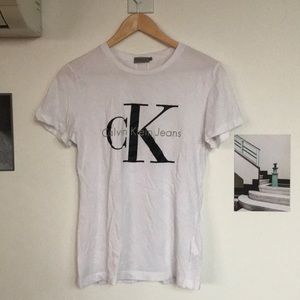 Calvin Klein jeans white tshirt